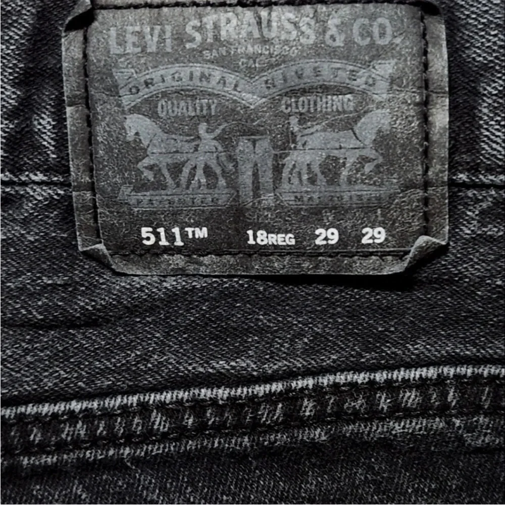 ☀️LEVI’S 511 Slim Charcoal Grey Jeans
